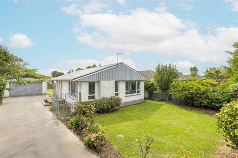 Photo of property in 5 Lochee Road, Upper Riccarton, Christchurch, 8041