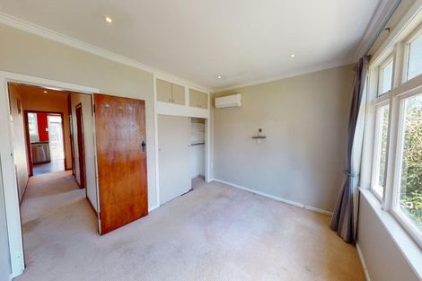 Photo of property in 11 Franklin Avenue, Hokowhitu, Palmerston North, 4410