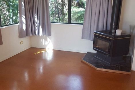 Photo of property in 50 Sunnyhaven Avenue, Beach Haven, Auckland, 0626