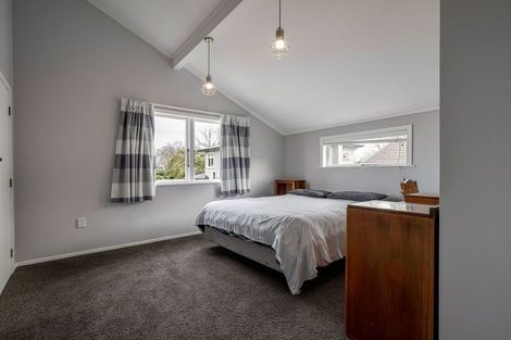 Photo of property in 24 Elmira Avenue, Hokowhitu, Palmerston North, 4410