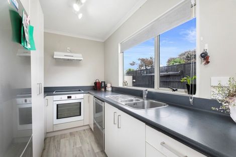 Photo of property in 4a Belray Place, Papamoa Beach, Papamoa, 3118