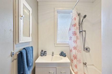 Photo of property in 2 Watene Crescent, Waitara, 4320