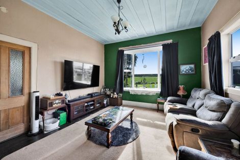 Photo of property in 11 High Street, Eltham, 4322