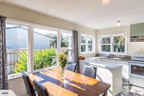 Photo of property in 7a Herbert Avenue, Raumati South, Paraparaumu, 5032