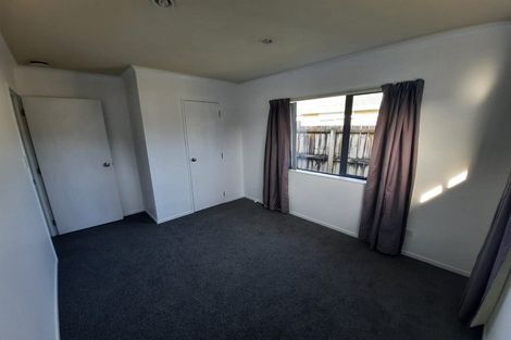 Photo of property in 4 Ettrick Lane, Papakura, 2110