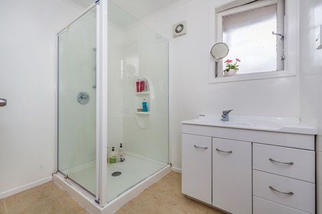 Photo of property in 29 Strid Road, Te Atatu South, Auckland, 0610