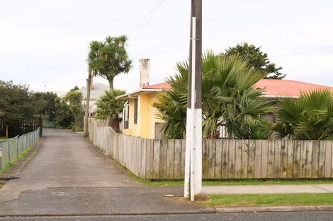 Photo of property in 9 Daniel Avenue, Mangere East, Auckland, 2024
