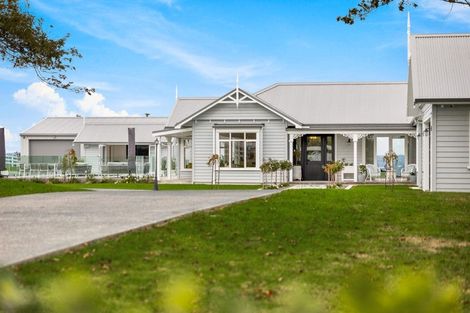 Photo of property in 21 Diamond Lane, Riverhead, 0793