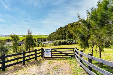 Photo of property in 86 Hilltop Road, Hakaru, Kaiwaka, 0975