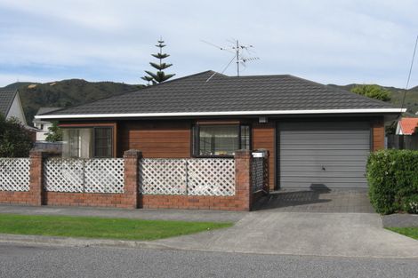 Photo of property in 1/80 Hall Crescent, Epuni, Lower Hutt, 5011