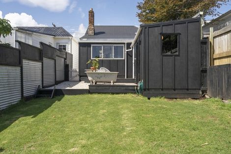 Photo of property in 163 Lemon Street, Strandon, New Plymouth, 4312