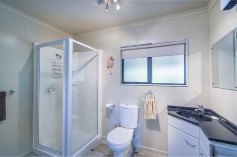 Photo of property in 31 Te Waaka Terrace, Kuratau, Turangi, 3381