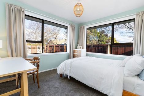 Photo of property in 8 Oldham Crescent, Halswell, Christchurch, 8025