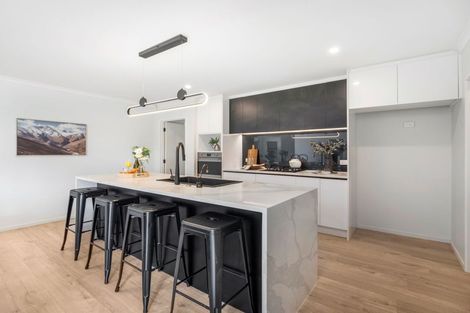 Photo of property in 32 Waireka Road, Rototuna North, Hamilton, 3210