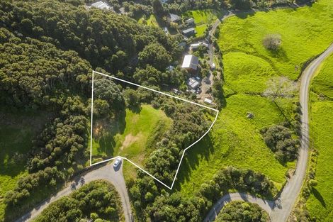 Photo of property in 34 Ara Mata, Cooks Beach, Whitianga, 3591