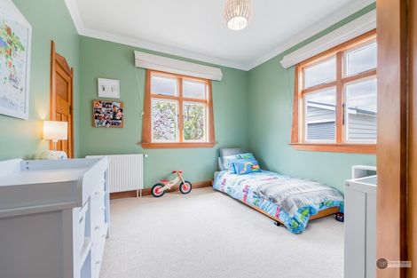 Photo of property in 24 Fitzherbert Street, Alicetown, Lower Hutt, 5010