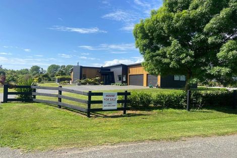 Photo of property in 24 Ivy Lane, Ohau, Levin, 5570