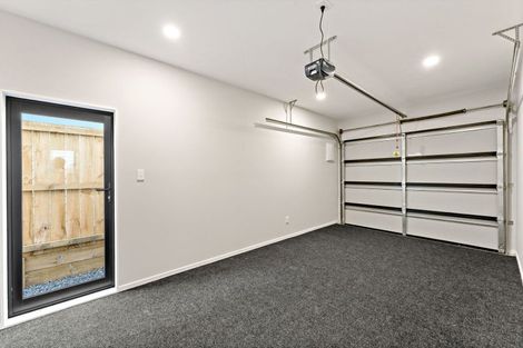 Photo of property in 24b Poinsettia Place, Henderson, Auckland, 0610