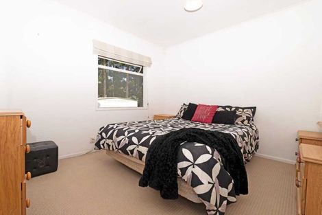 Photo of property in 31 Waitakere Road, Waitakere, Auckland, 0816