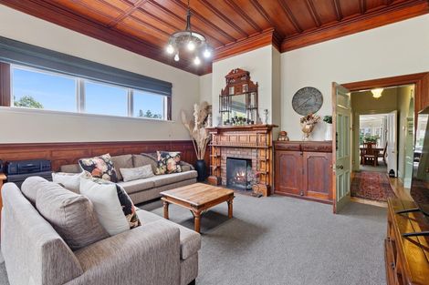 Photo of property in 30 Humphries Street, Inglewood, 4330