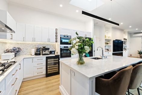 Photo of property in 37 Schooner Drive, Whitby, Porirua, 5024