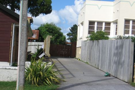 Photo of property in 45a Eastglen Road, Glen Eden, Auckland, 0602