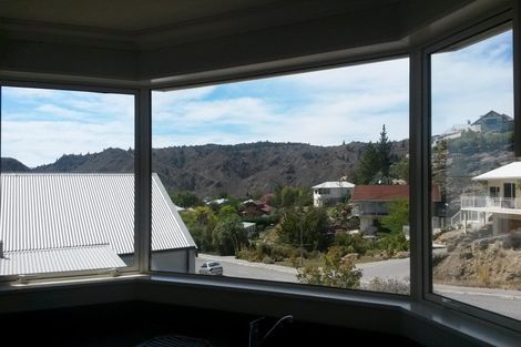 Photo of property in 17 Aronui Road, Bridge Hill, Alexandra, 9320