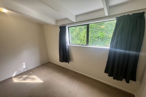 Photo of property in 6 Tiketike Way, Brooklyn, Wellington, 6021