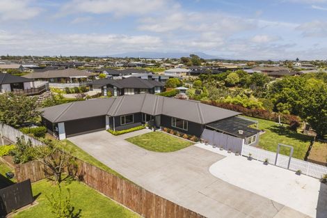 Photo of property in 28a Jules Crescent, Bell Block, New Plymouth, 4312