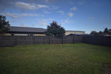 Photo of property in 6 Wimborne Crescent, Aranui, Christchurch, 8061