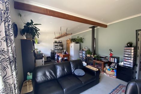 Photo of property in 69 Moroa Road, Tauwharenikau, Featherston, 5771