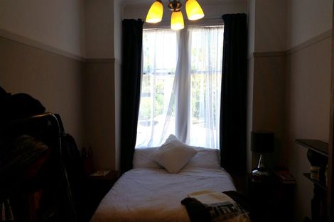 Photo of property in 11 Aorangi Terrace, Thorndon, Wellington, 6011