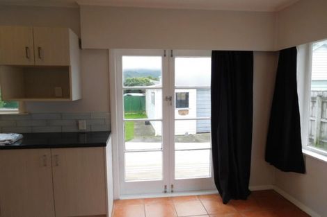 Photo of property in 25 Ruthven Road, Wainuiomata, Lower Hutt, 5014