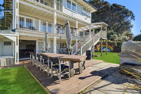 Photo of property in 1a West End Road, Ohope, 3121