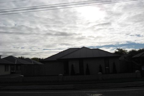 Photo of property in 24b Sawyers Arms Road, Northcote, Christchurch, 8052
