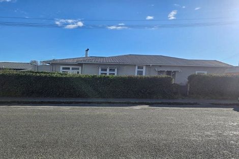 Photo of property in 32 Tower Street, Hornby, Christchurch, 8042