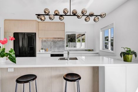 Photo of property in 1/20b Gordon Street, Glen Avon, New Plymouth, 4312