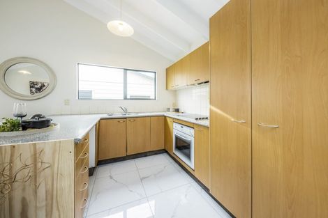 Photo of property in 12a Chelsea Avenue, Otahuhu, Auckland, 1062