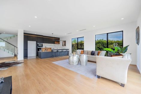 Photo of property in 5 Anehu Place, Greenhithe, Auckland, 0632