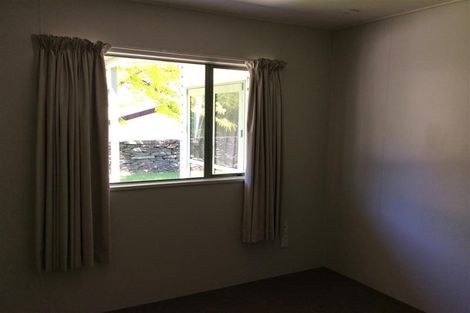 Photo of property in 16 Cornwall Street, Arrowtown, 9302