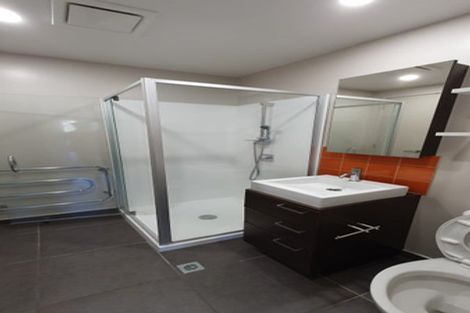 Photo of property in Shoal Haven Apartments, 112a/130 Anzac Street, Takapuna, Auckland, 0622