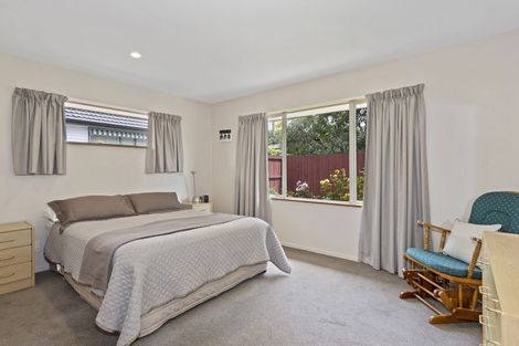 Photo of property in 97a Vagues Road, Northcote, Christchurch, 8052