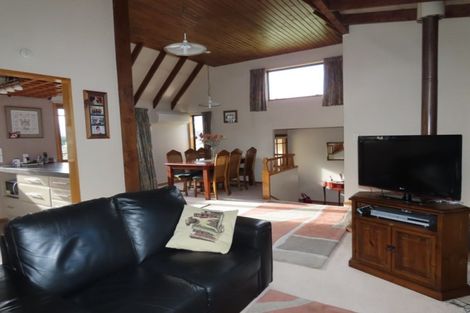 Photo of property in 1 Athenry Road, Bridge Hill, Alexandra, 9320