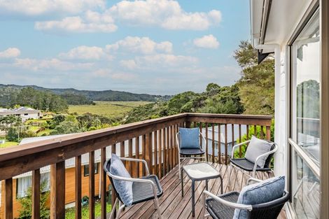 Photo of property in 6 Puketiro Place, Paihia, 0200