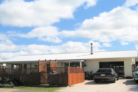 Photo of property in 77 Catherine Crescent, Whitianga, 3510