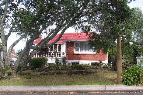 Photo of property in 54 Lyttelton Avenue, Forrest Hill, Auckland, 0620