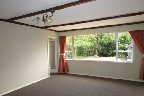 Photo of property in 12 Hooker Avenue, Bryndwr, Christchurch, 8053