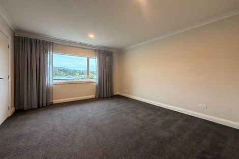 Photo of property in 11 Henry Blyth Lane, Greenhithe, Auckland, 0632