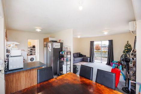 Photo of property in 31 Lydia Place, Kelvin Grove, Palmerston North, 4414