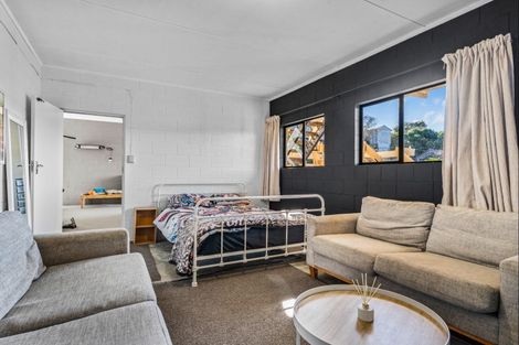 Photo of property in 55 Maratahu Street, Westown, New Plymouth, 4310